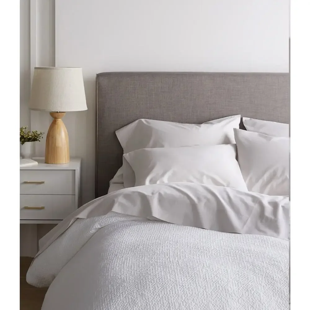 Quince Organic Luxe Honeycomb Full/Queen Duvet Cover White Button Closure NWOT